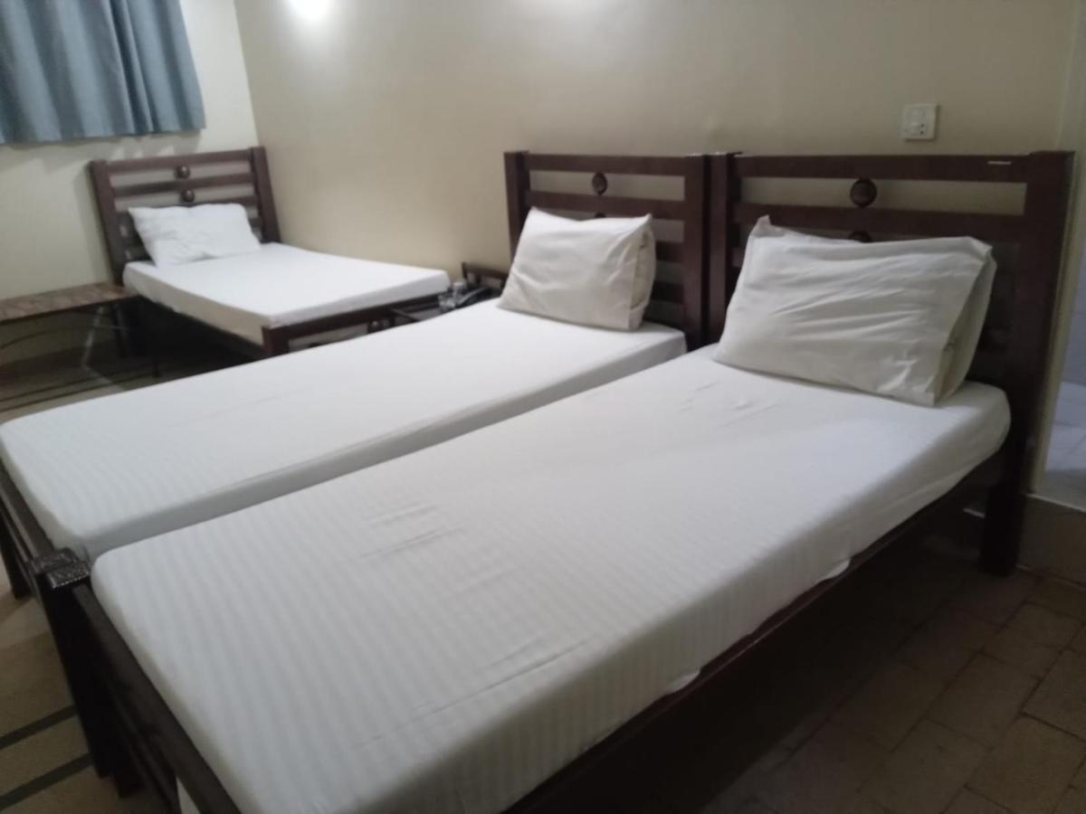 New Hotel Chilton Karachi Ngoại thất bức ảnh